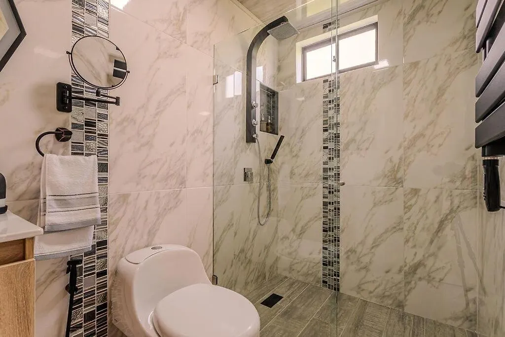 Luxury & Cozy Laureles Apartment Medellin