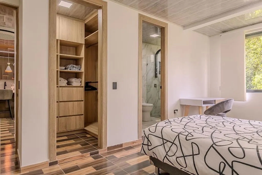 Luxury & Cozy Laureles Apartment Medellin